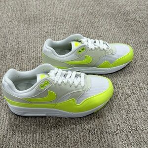 Brand new Nike women’s air max 1. Dz2628-100. Size 6.5. No box